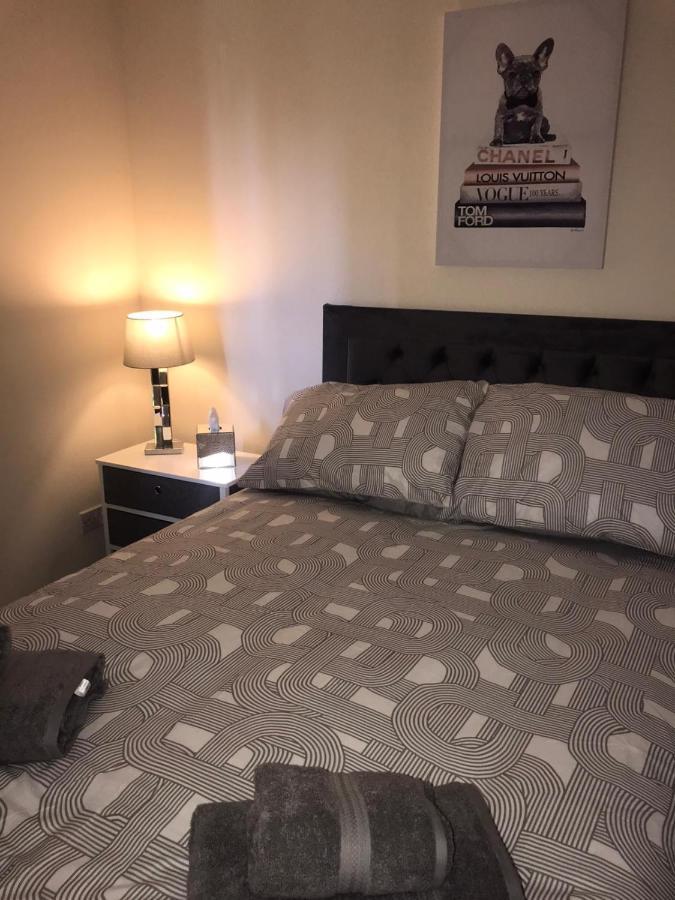 Vogue Apartments Глазгоу Екстериор снимка